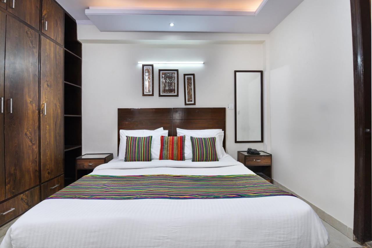 Hotel Admire Inn "Atta Market, Noida Sector 18" Exterior foto