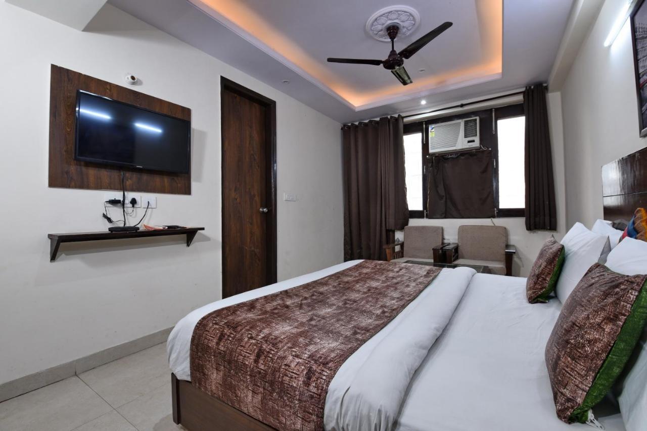 Hotel Admire Inn "Atta Market, Noida Sector 18" Exterior foto