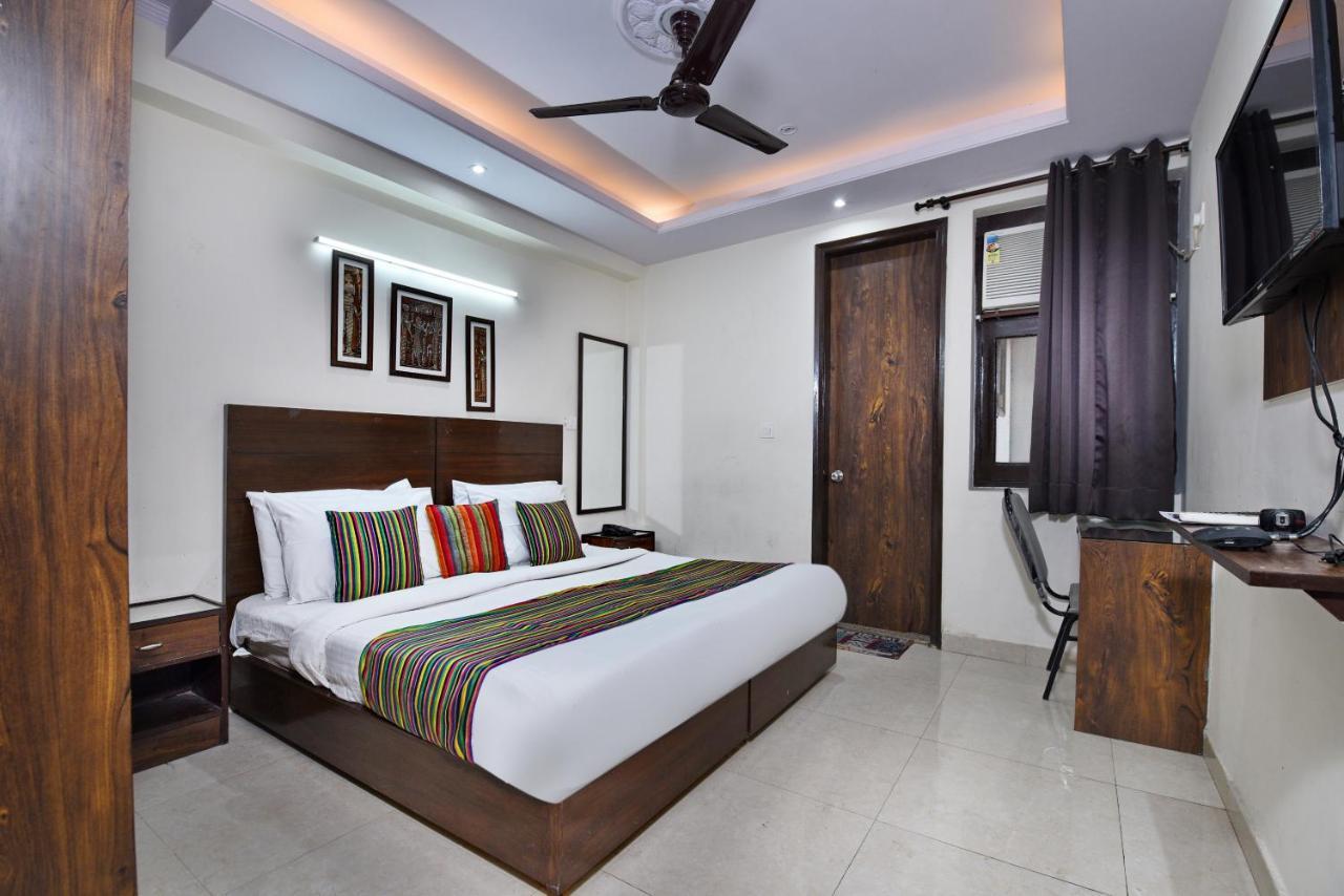 Hotel Admire Inn "Atta Market, Noida Sector 18" Exterior foto